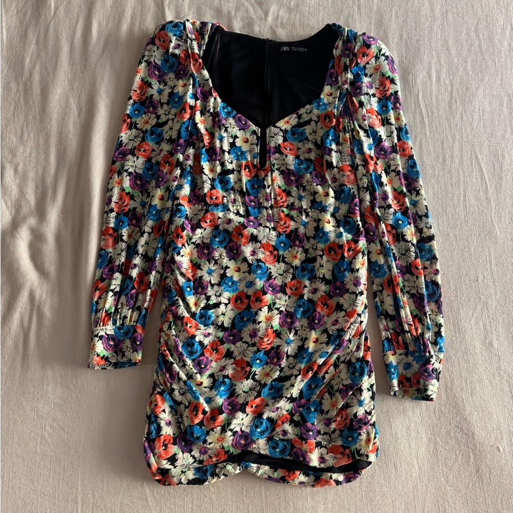 Zara Red and Pink Ruched 3/4 Sleeve Blouse